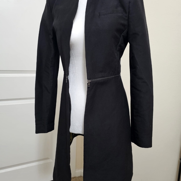 BCBG Maxazria Long Blazer - Picture 2 of 6